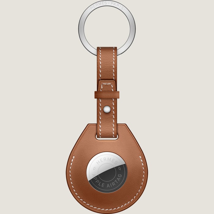 Gold Apple Airtag Hermès Key Ring