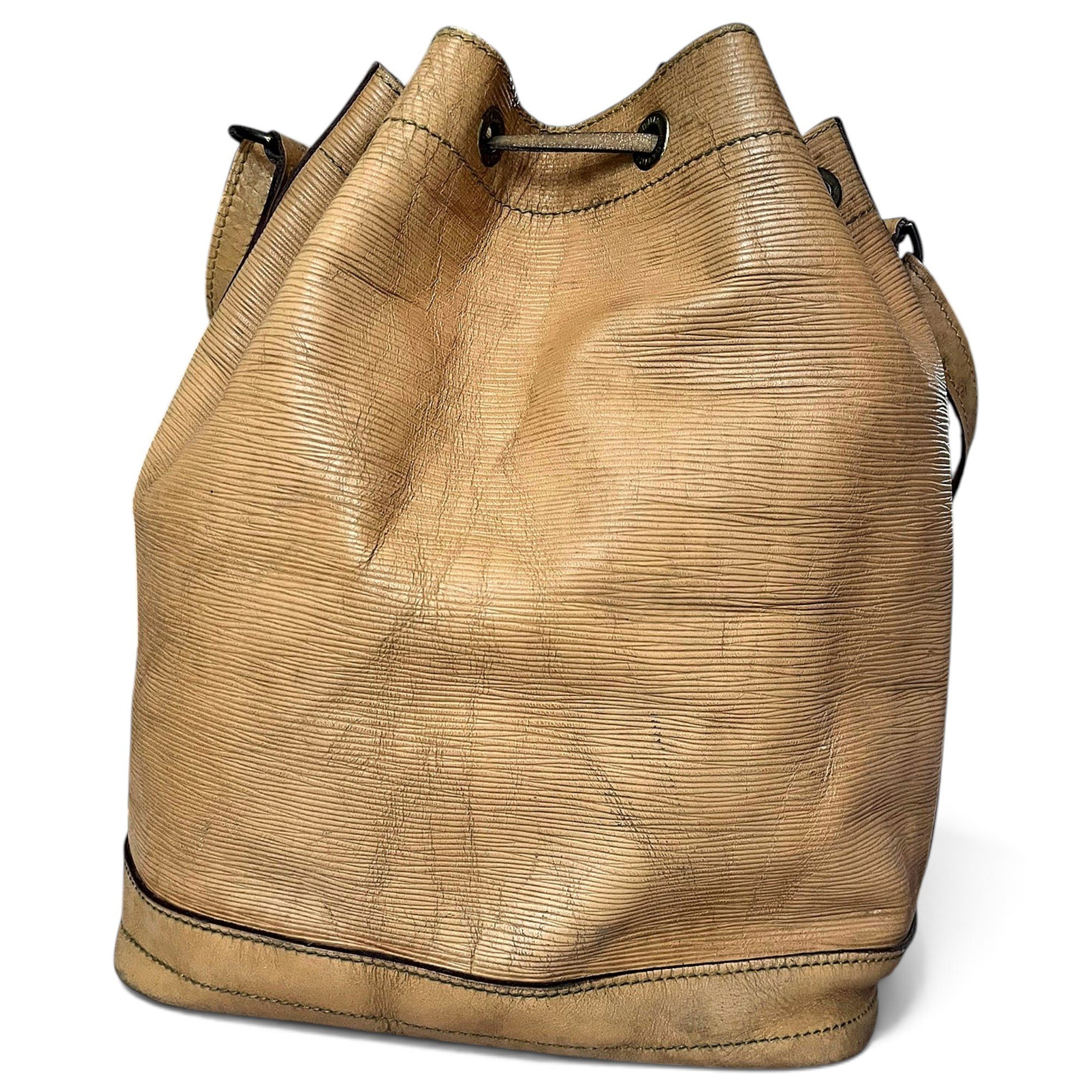 Noé leather handbag