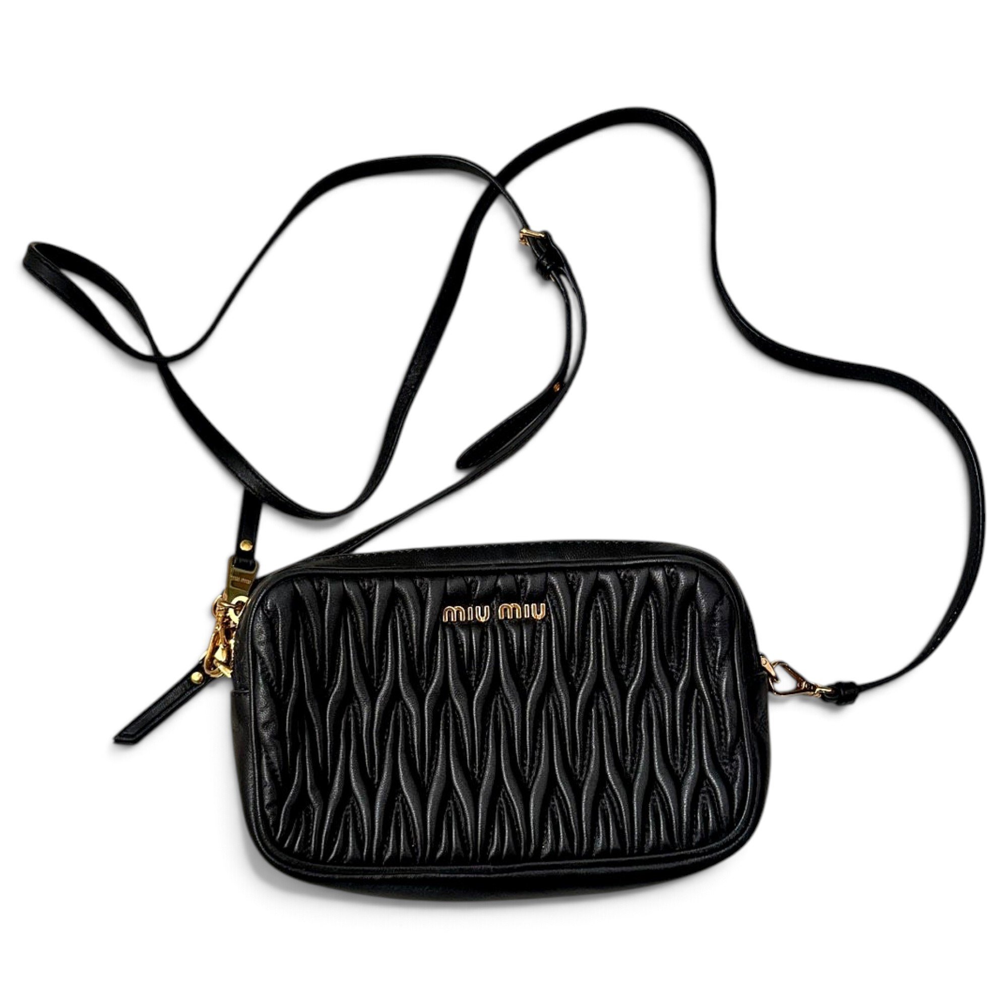 Matelassé leather crossbody bag