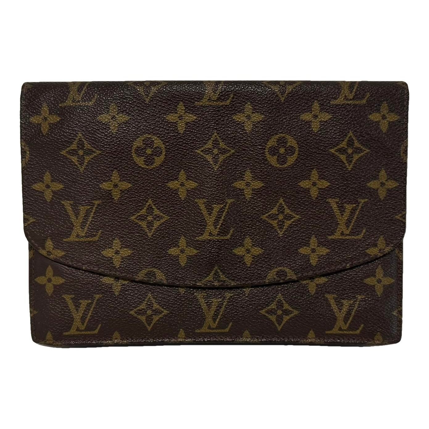 Leather clutch bag