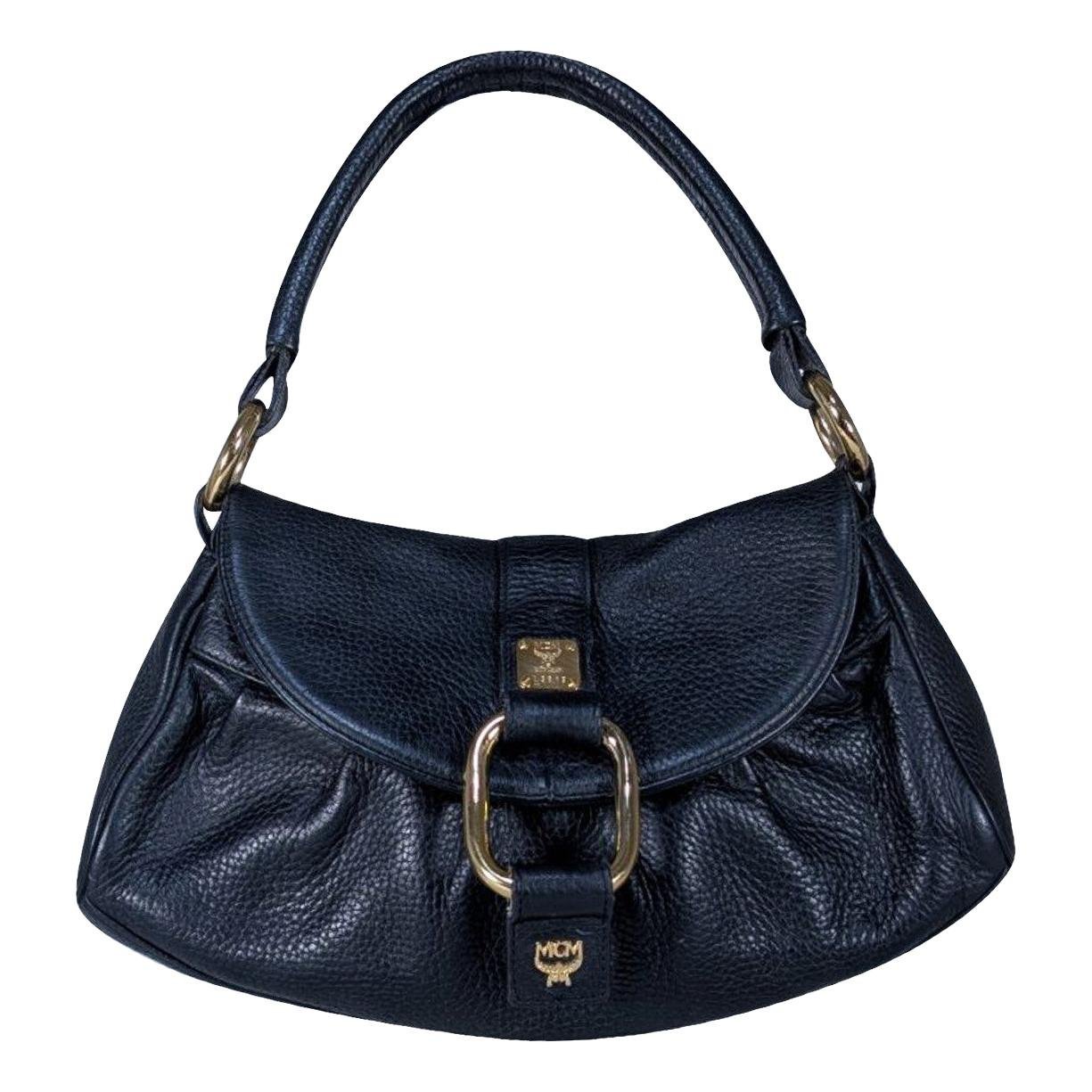 Leather clutch bag