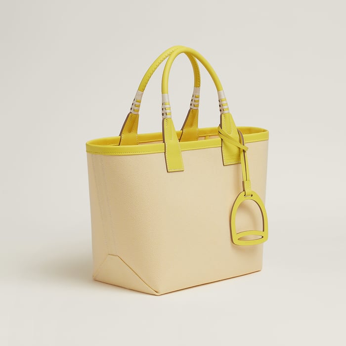 Steeple 25 Bag