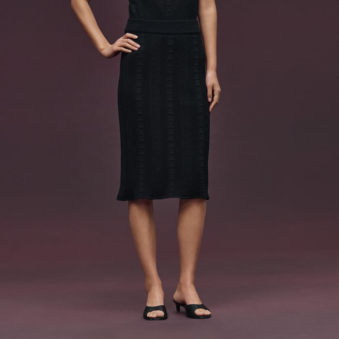 Noir Straight Skirt