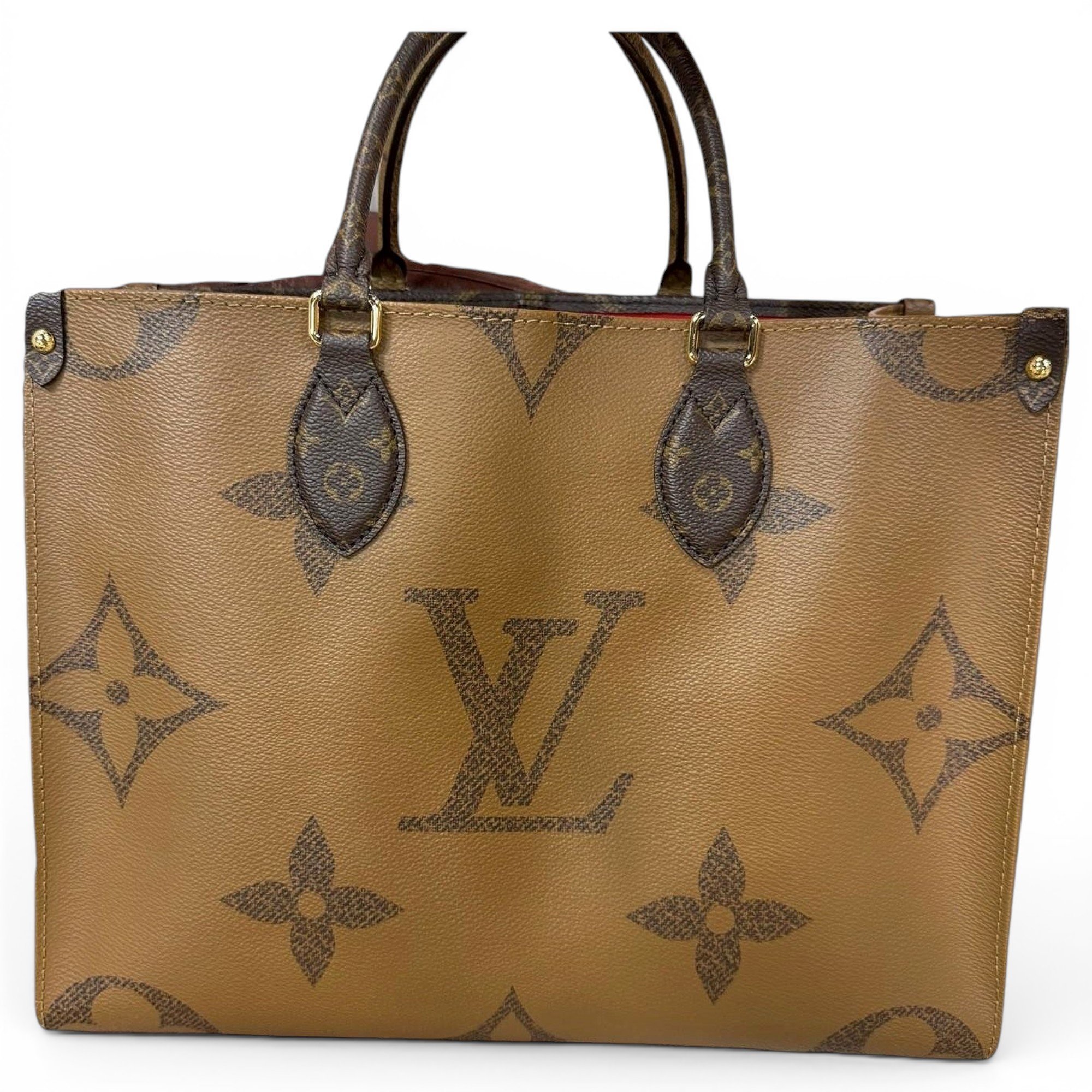 Onthego leather handbag