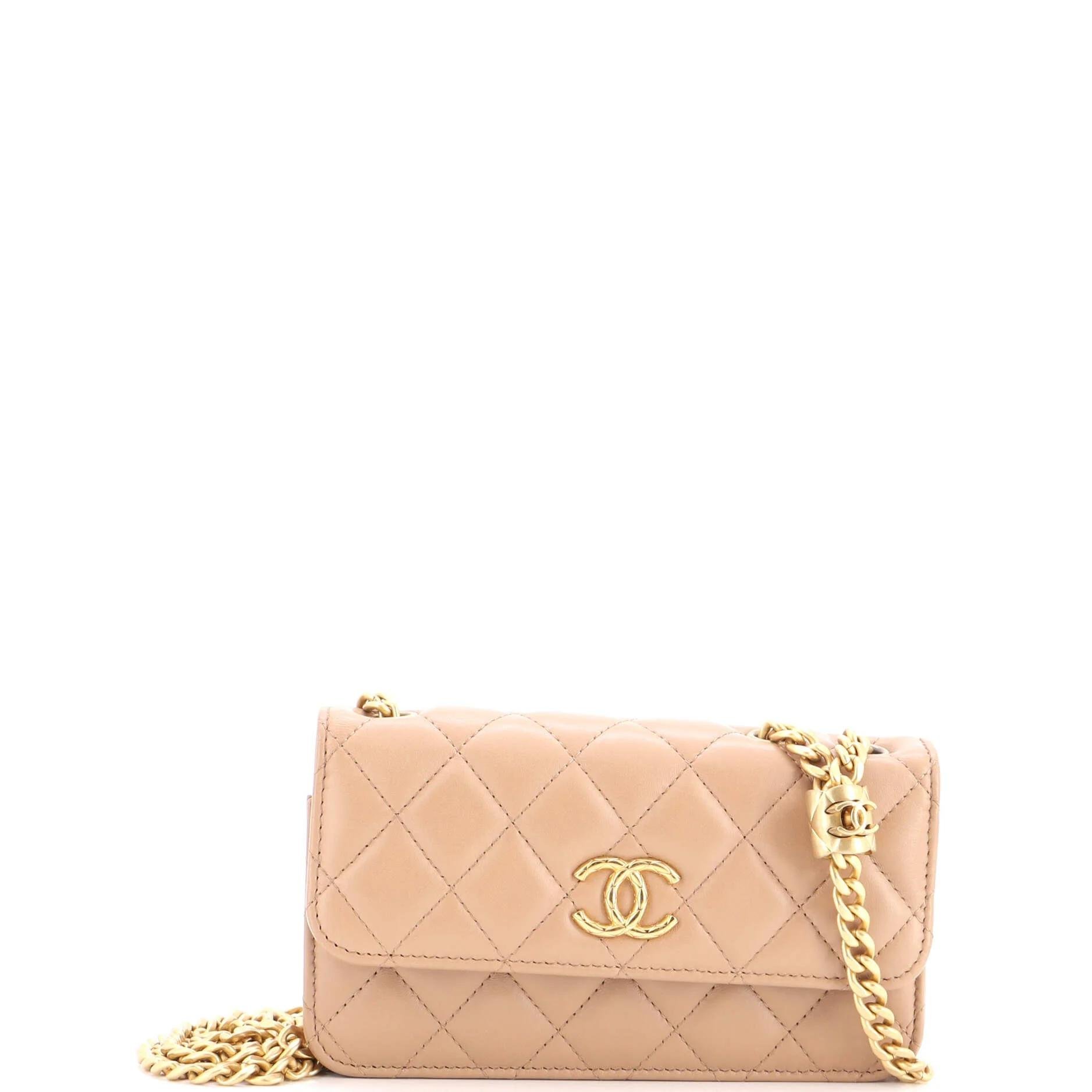 Chanel Leather handbag