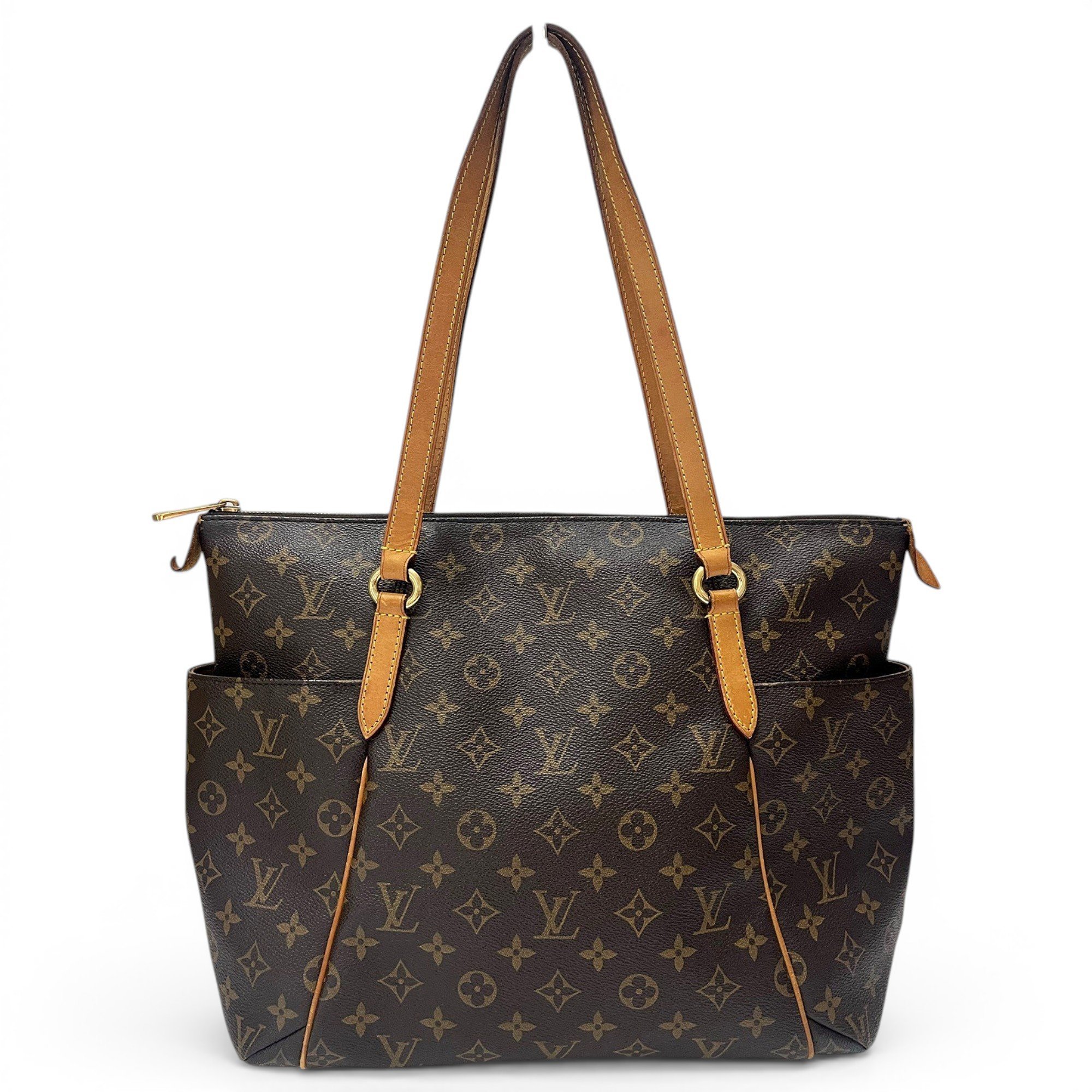 Totally leather handbag