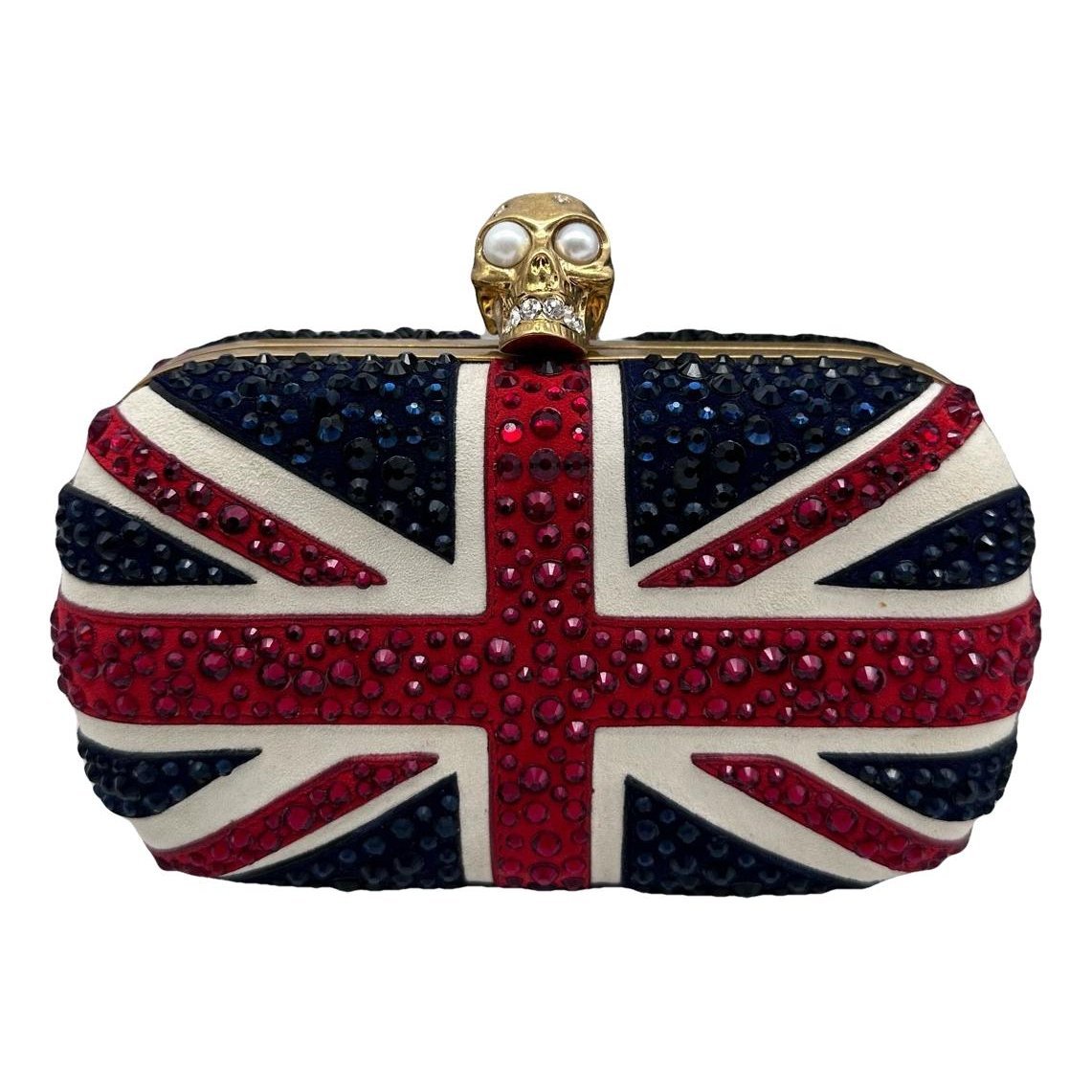 Knuckle clutch bag