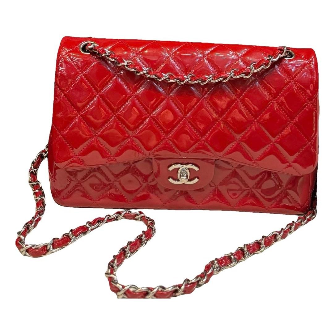 Timeless/Classique patent leather handbag