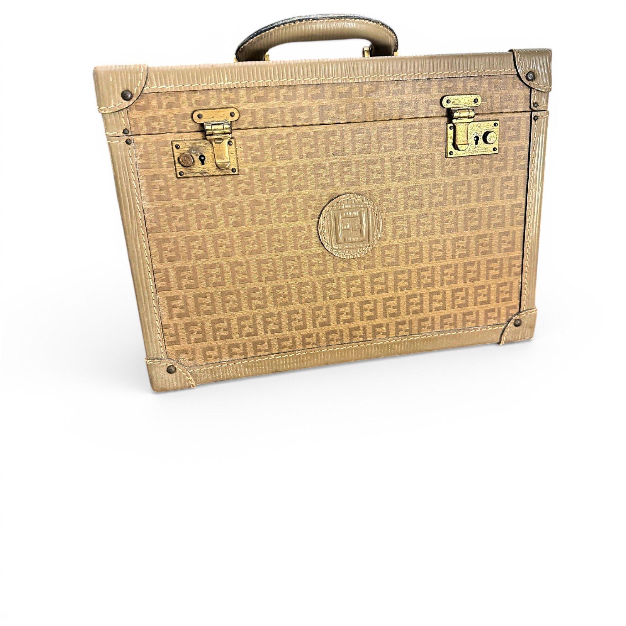 Cloth vanity case