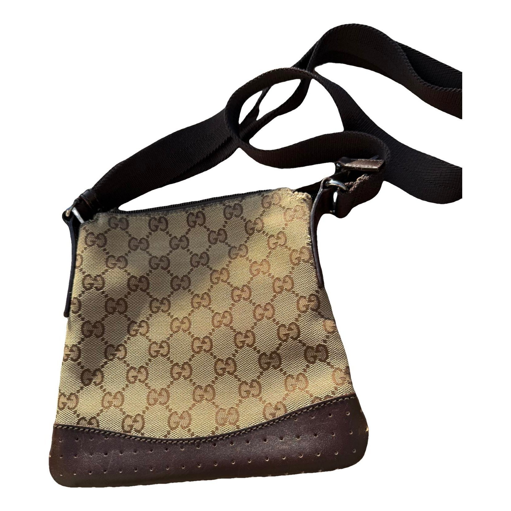 Leather crossbody bag