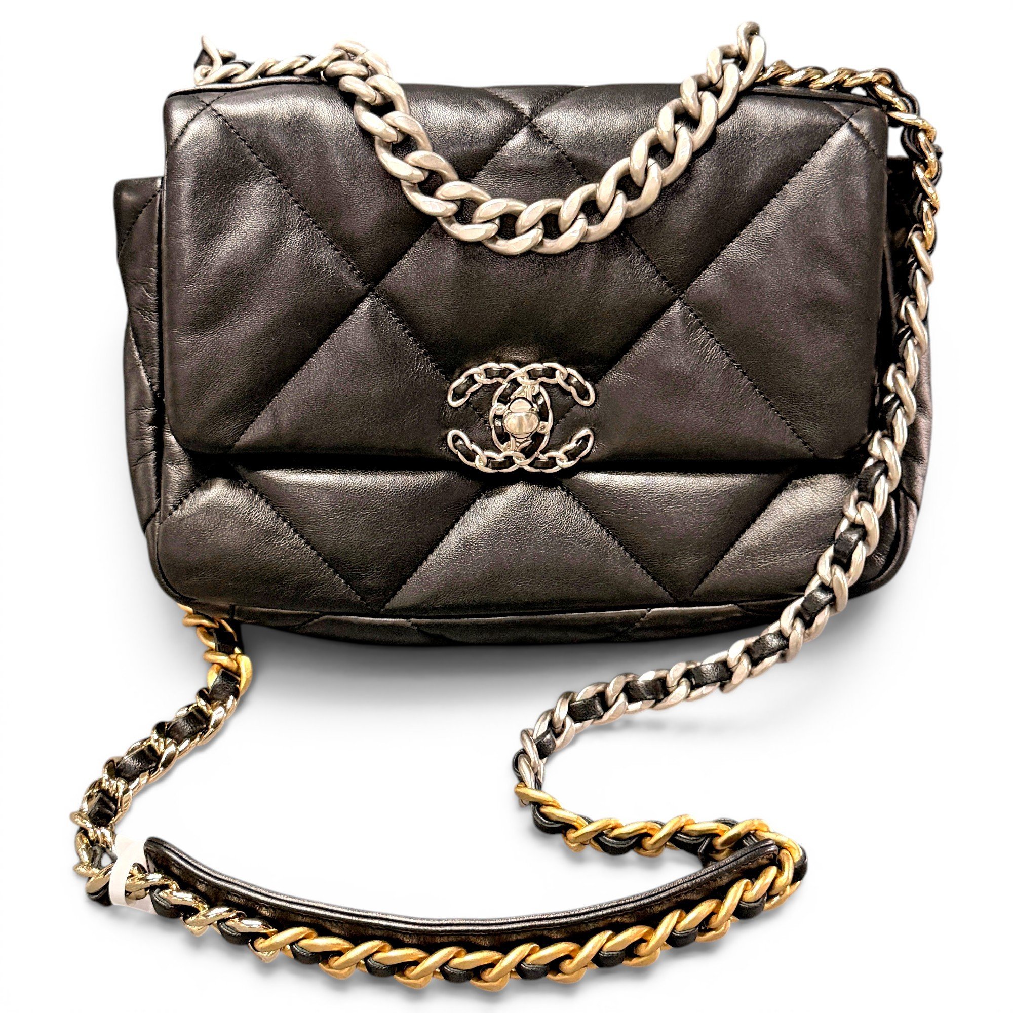 Chanel 19 leather crossbody bag