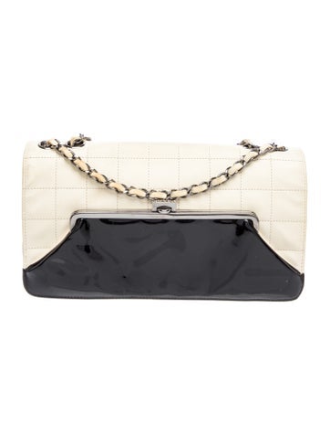 Square Quilt Kiss Lock Flap Bag