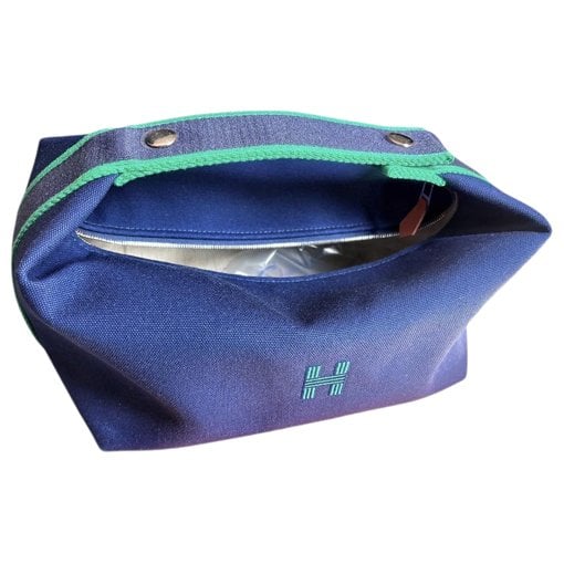 Clutch bag