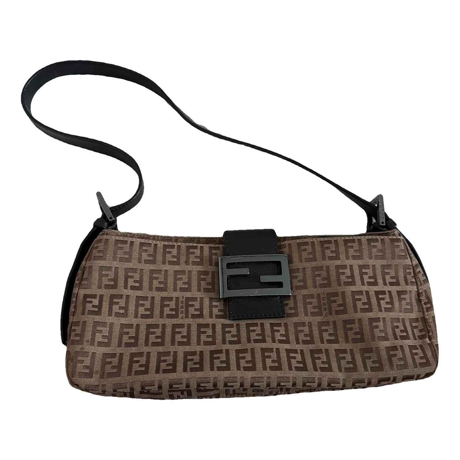 Baguette handbag