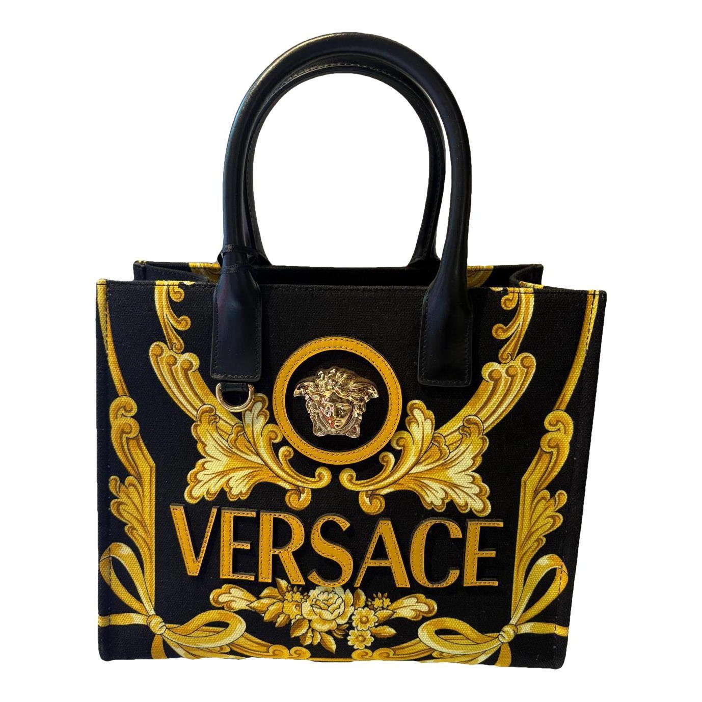 La Medusa leather handbag