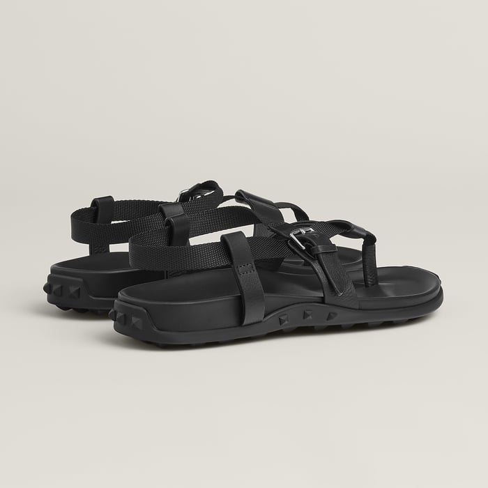 Noir Inboard Sandal