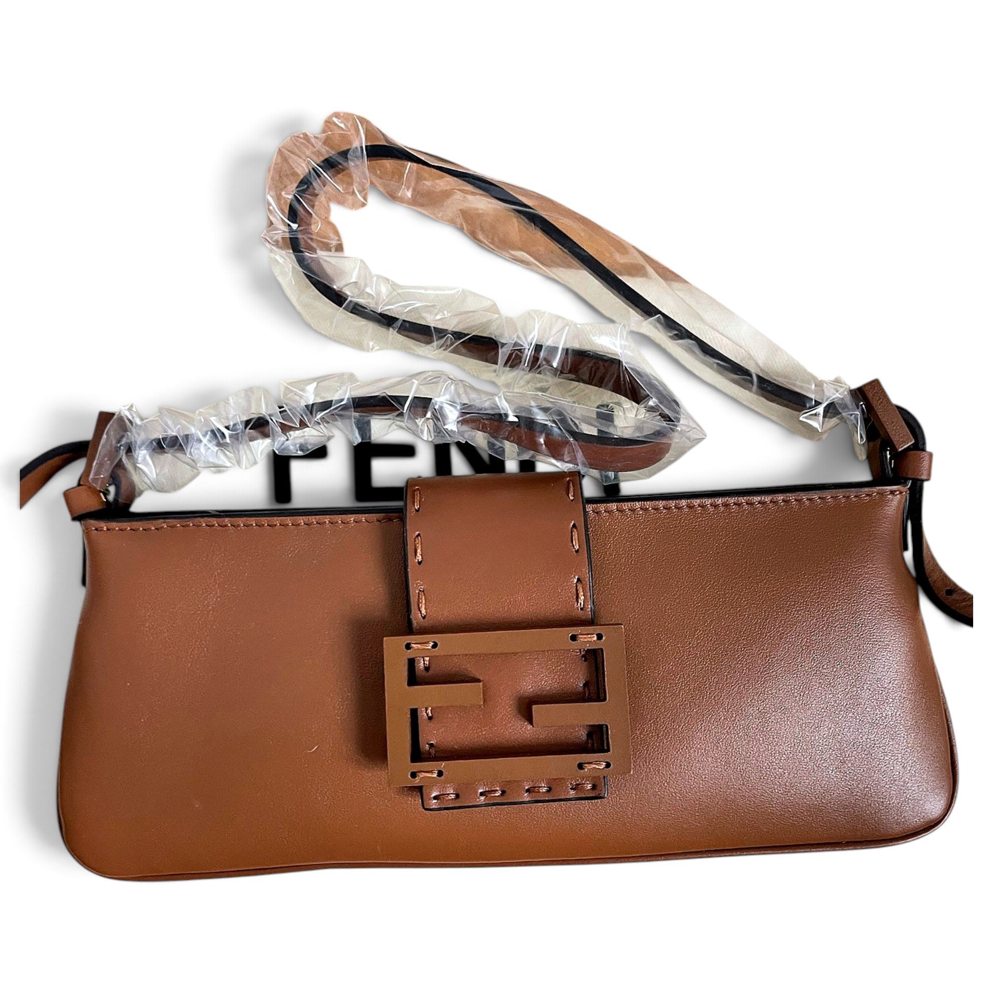Baguette leather handbag