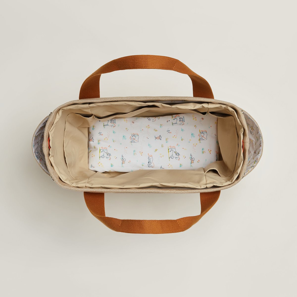 Cabriole 다이퍼 백