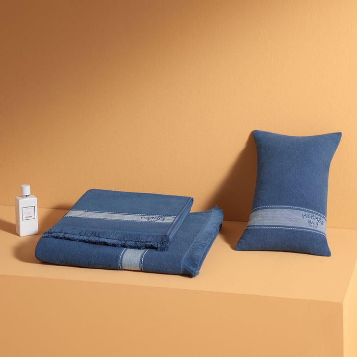 Fauve Yachting Uni Beach Pillow
