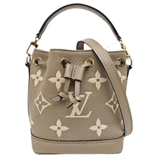 Nano Noé leather crossbody bag