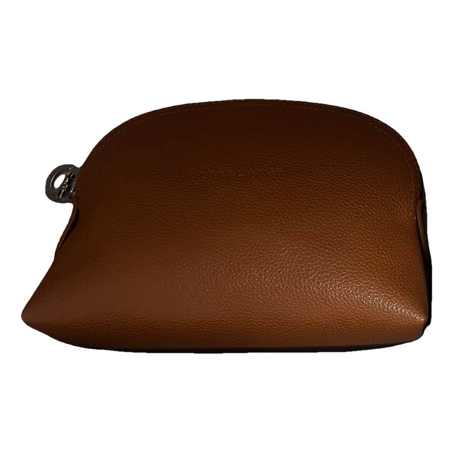 Leather clutch bag