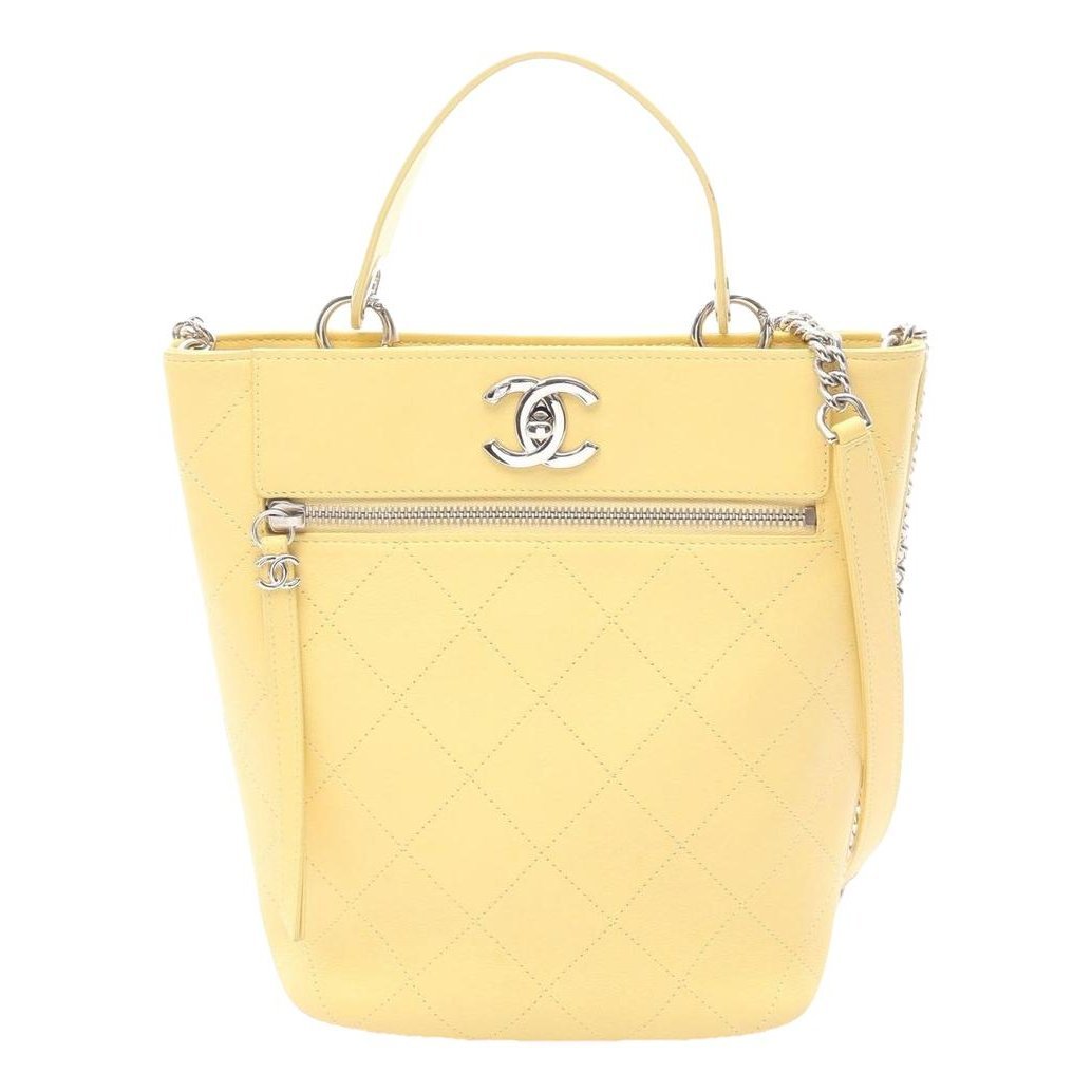 Leather bag