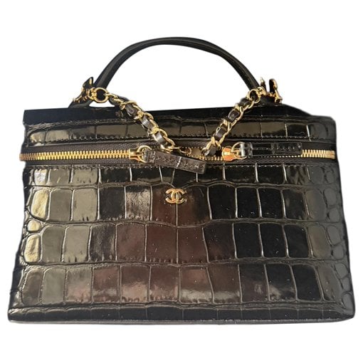 Vanity leather handbag