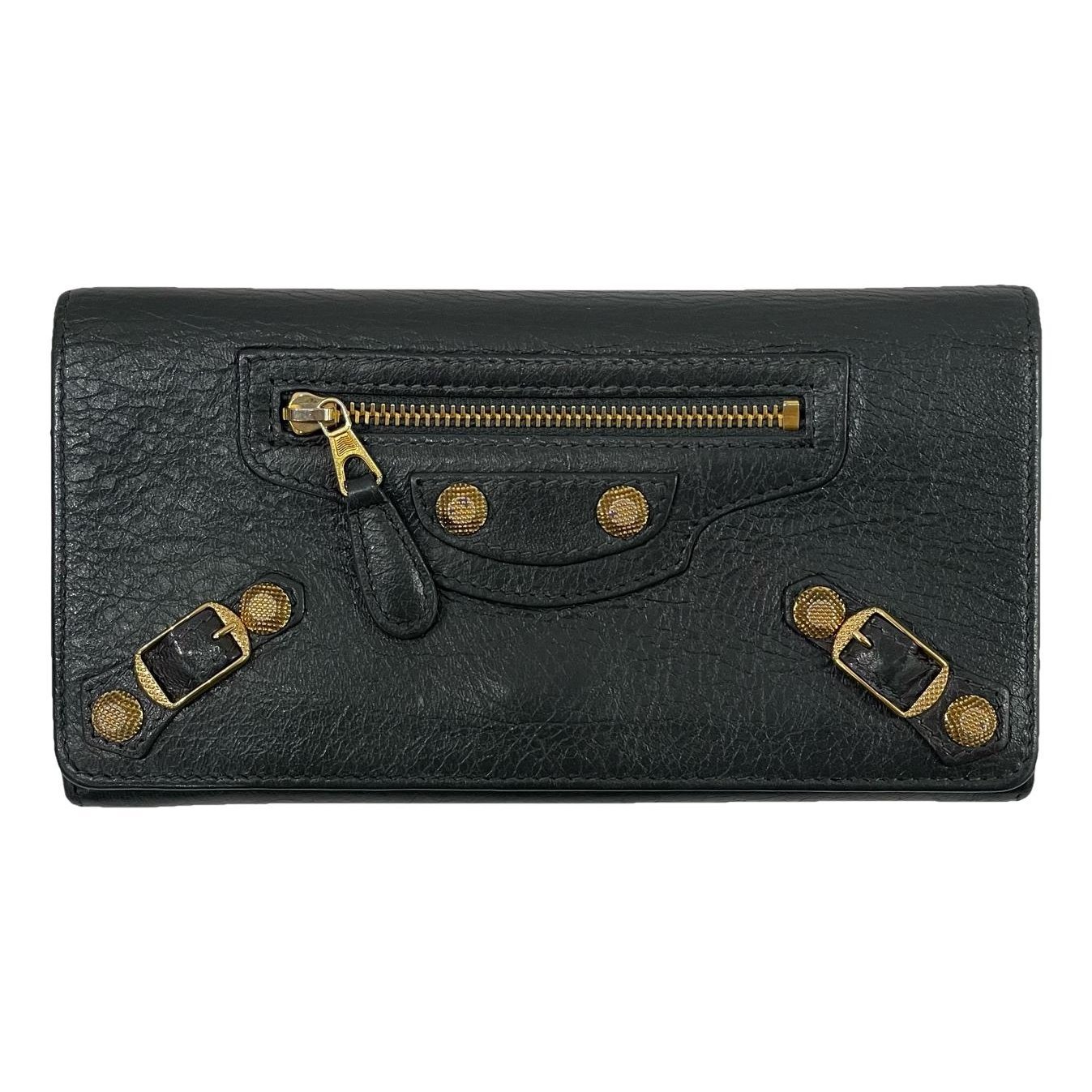 Leather clutch bag