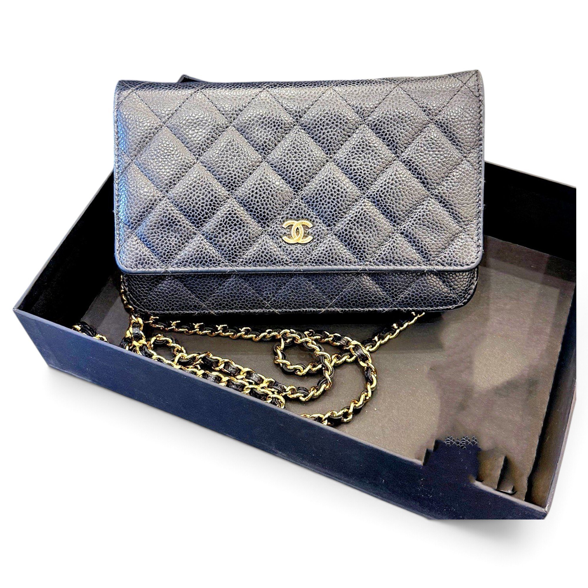 Wallet On Chain Timeless/Classique leather crossbody bag