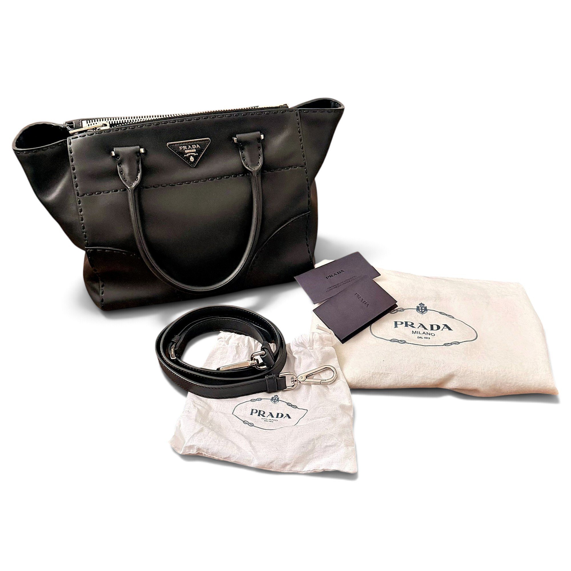 Leather handbag