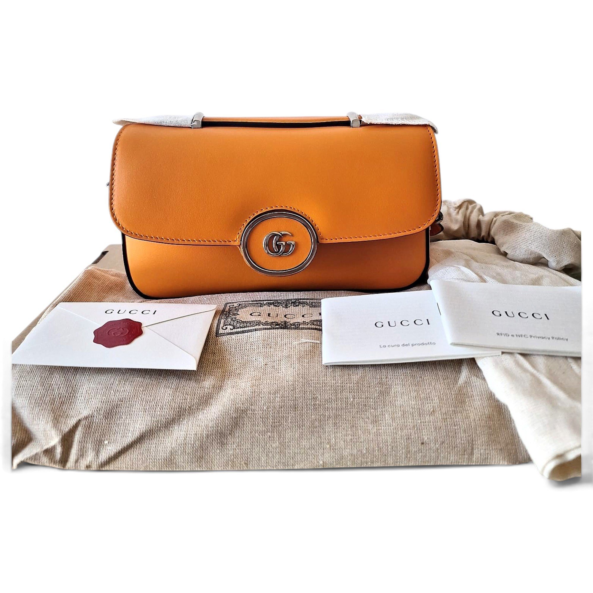 Leather handbag