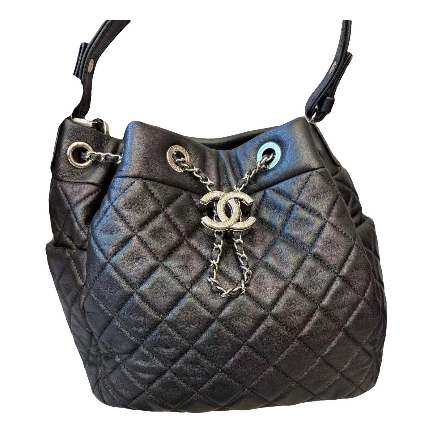 Gabrielle Bucket leather handbag