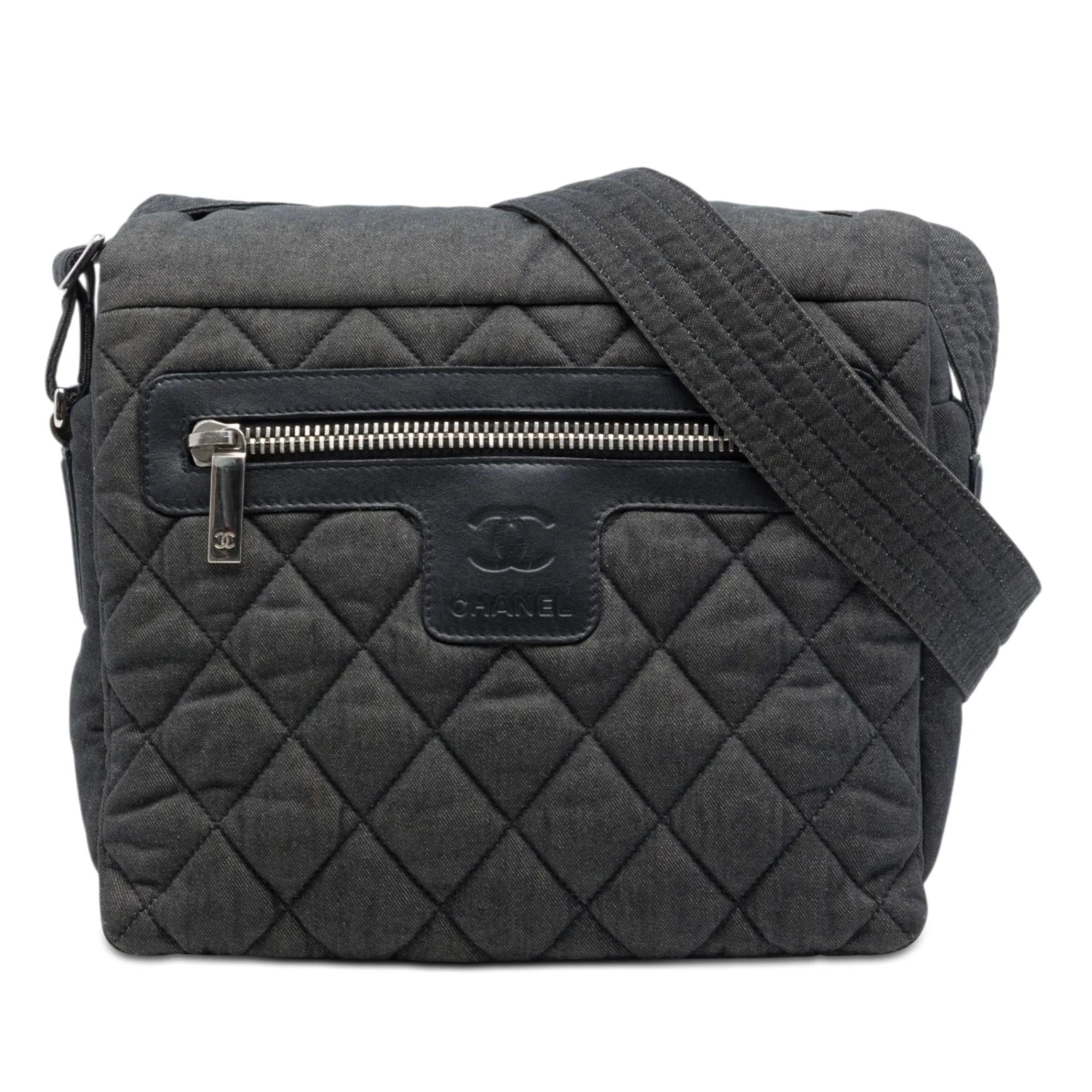Cocoon leather handbag
