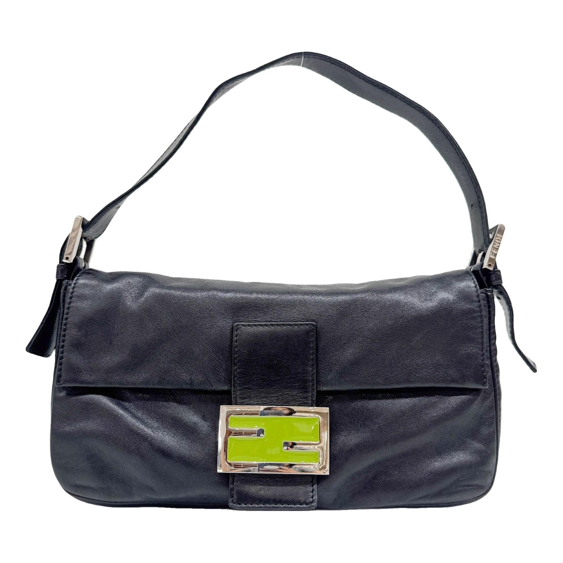 Baguette leather handbag