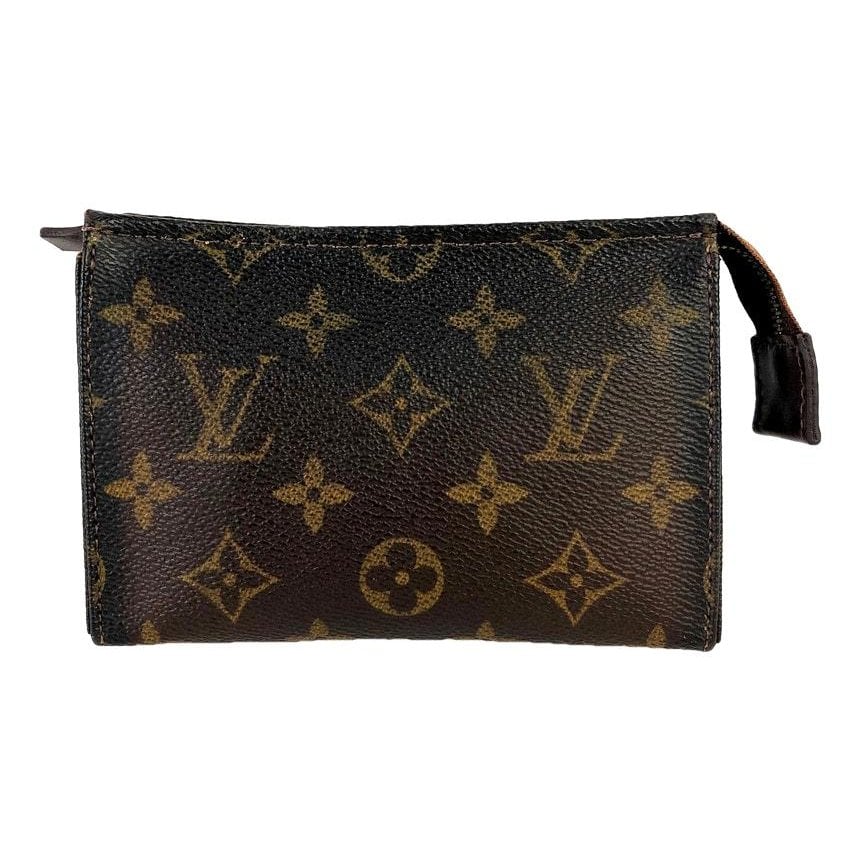 Cloth vanity case