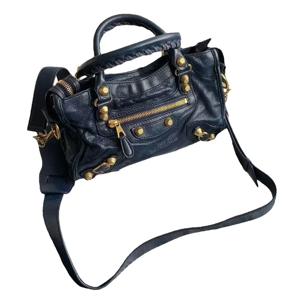 City leather crossbody bag