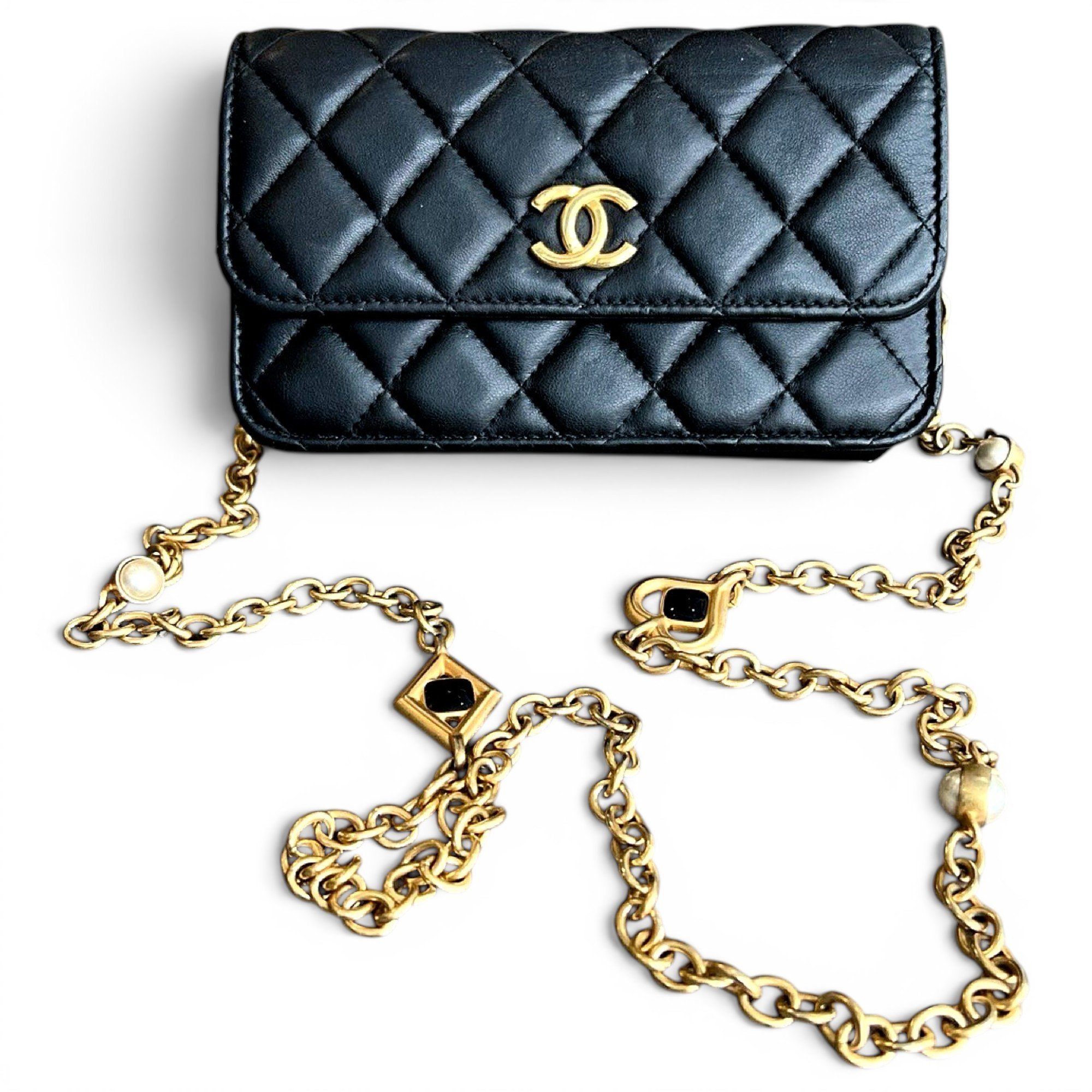 Wallet On Chain leather mini bag