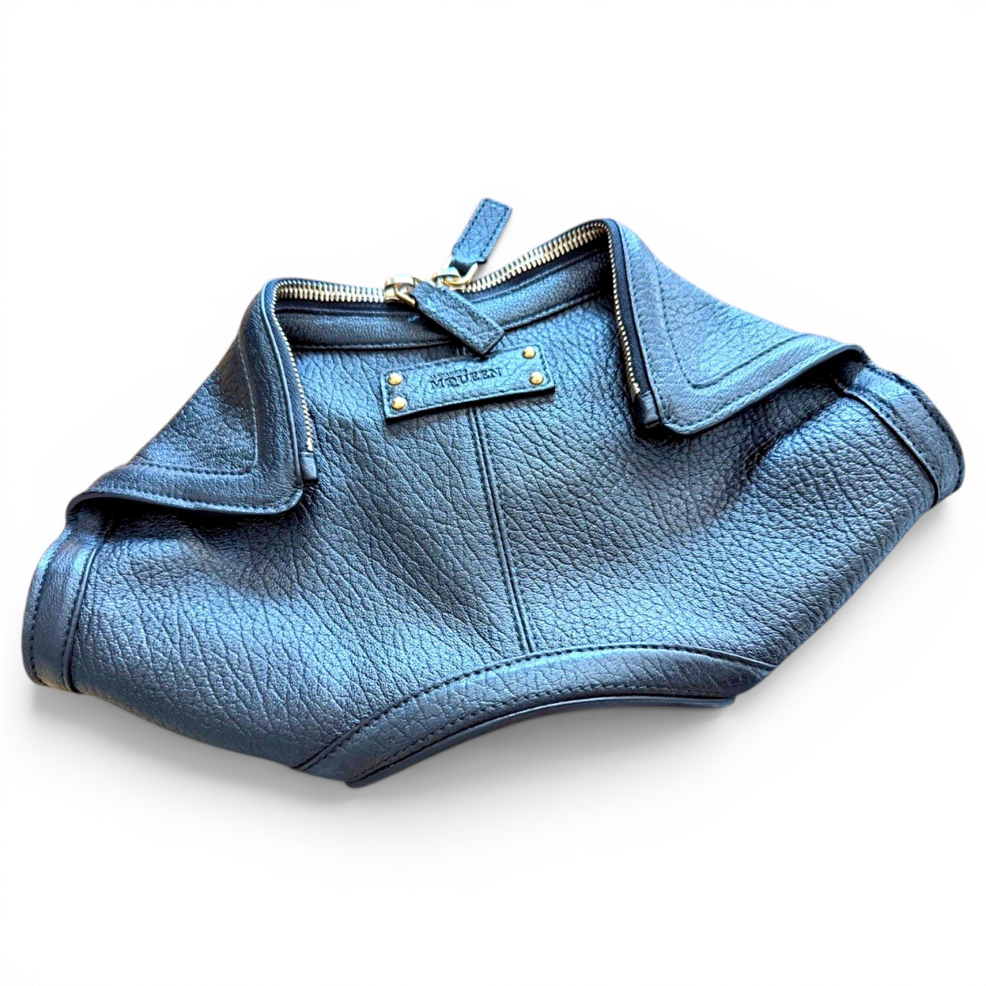 Manta leather clutch bag