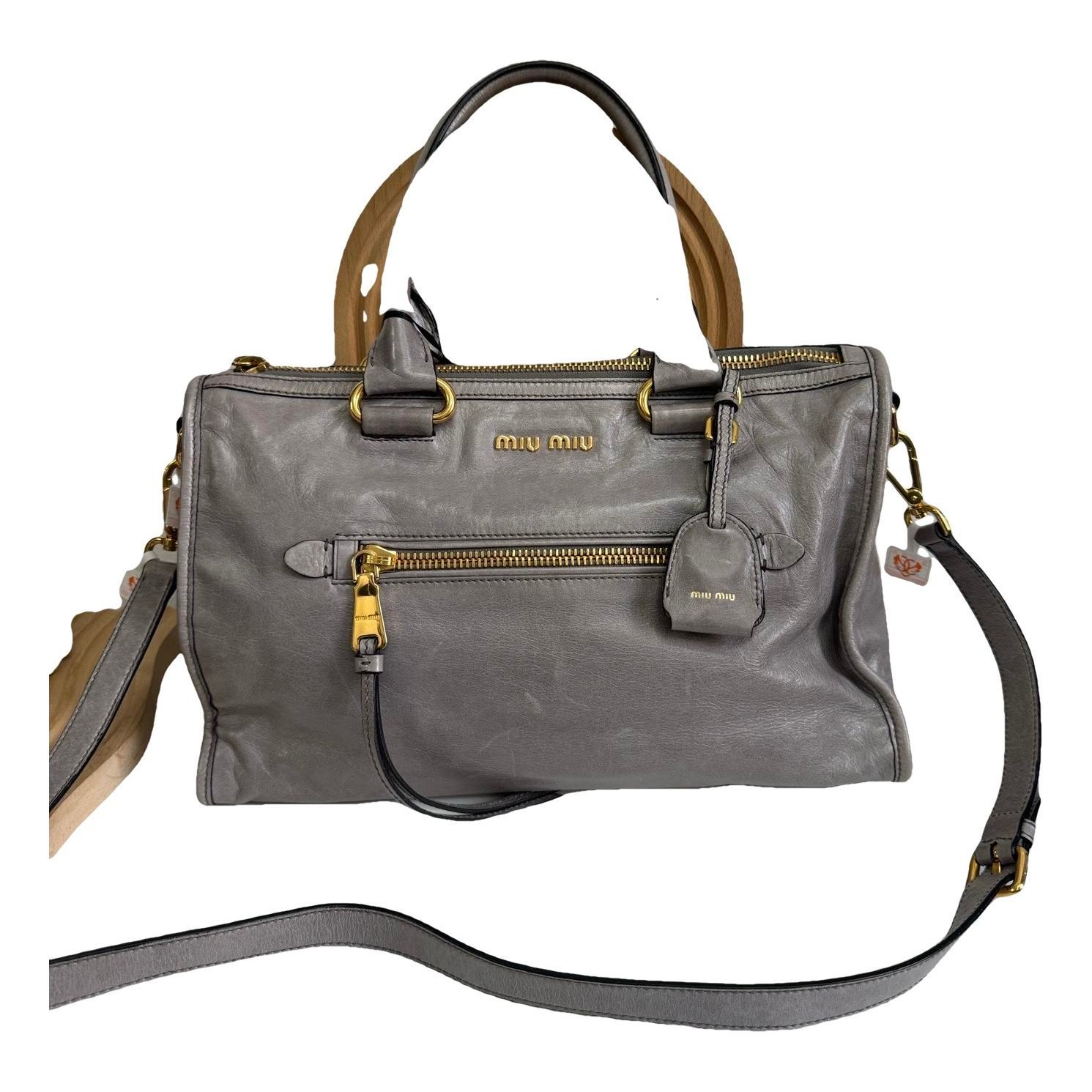 Leather bag