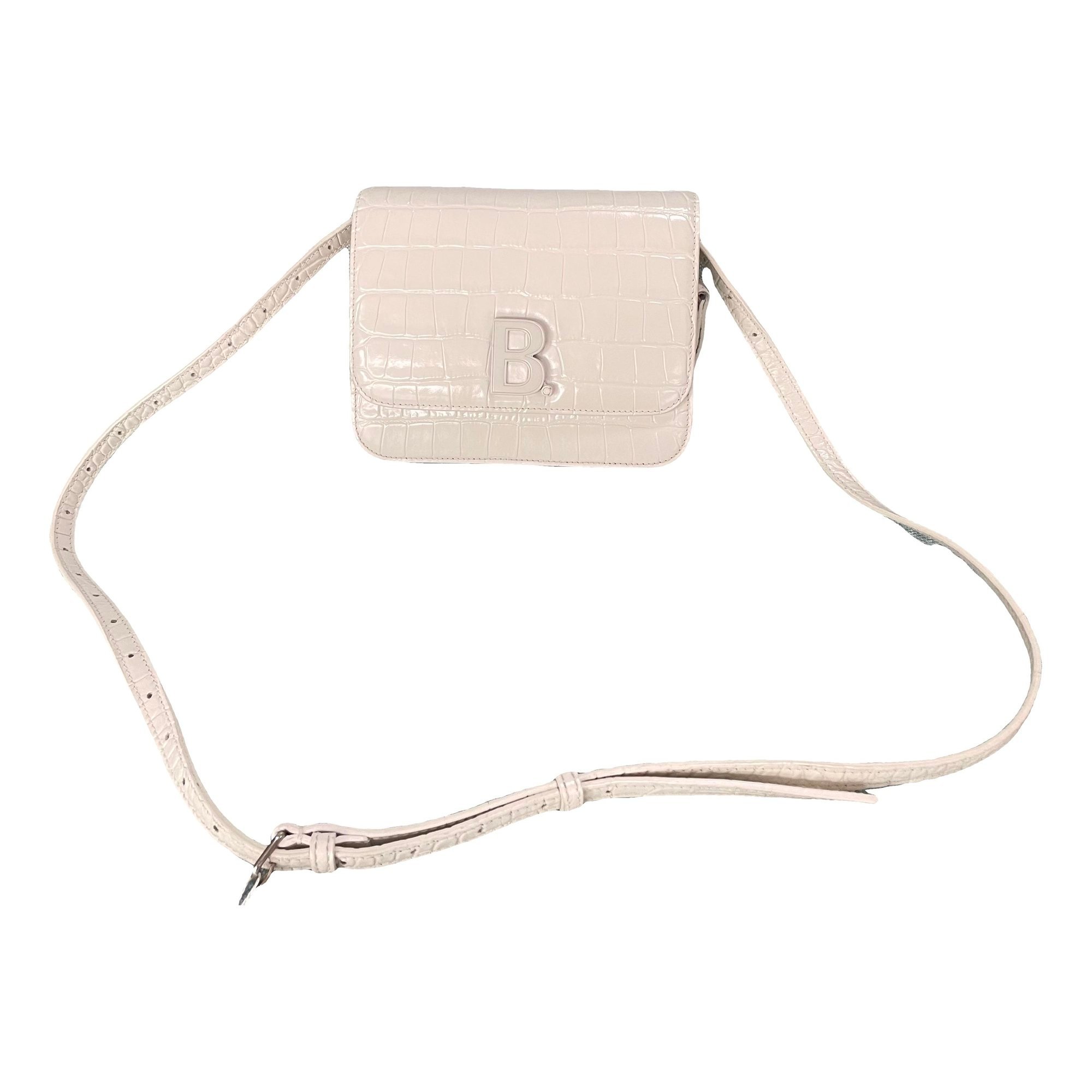B leather handbag