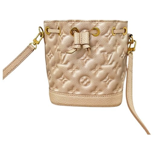 Nano Noé leather handbag