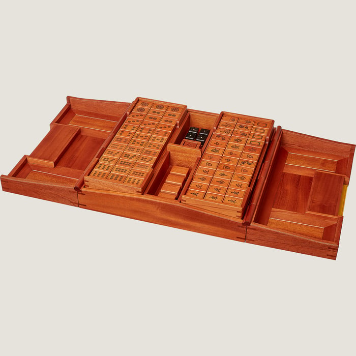 Macao mahjong game