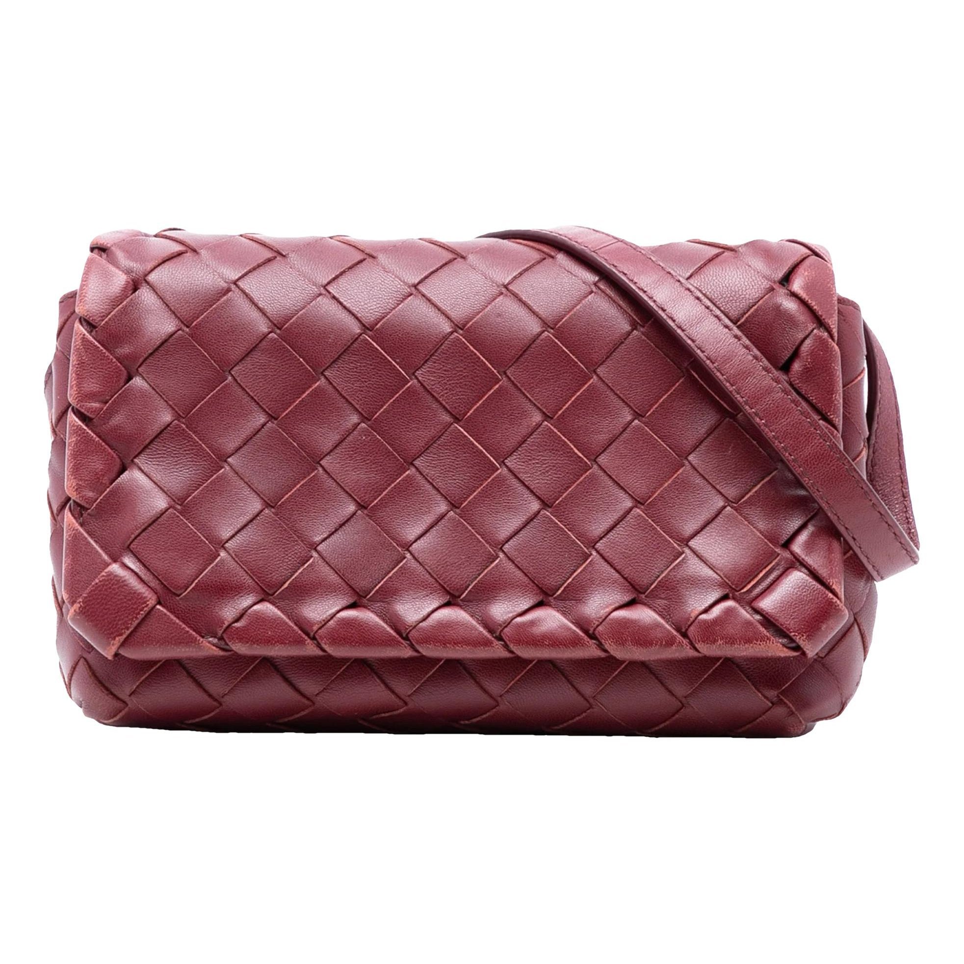 Leather crossbody bag