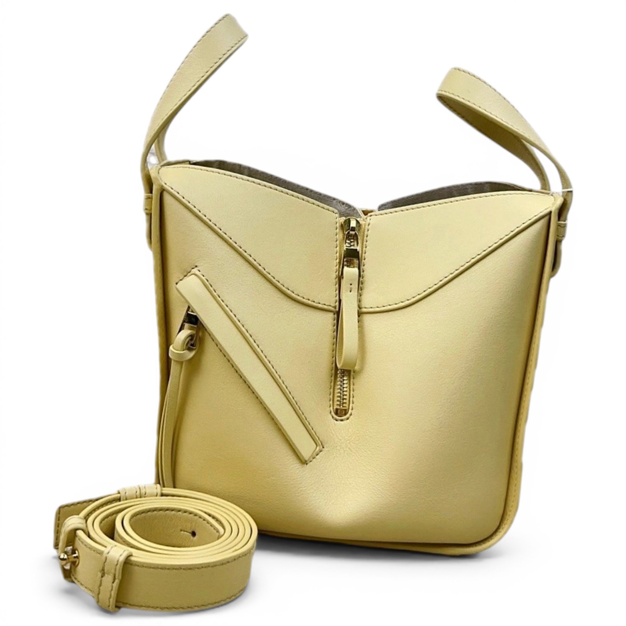 Hammock leather handbag