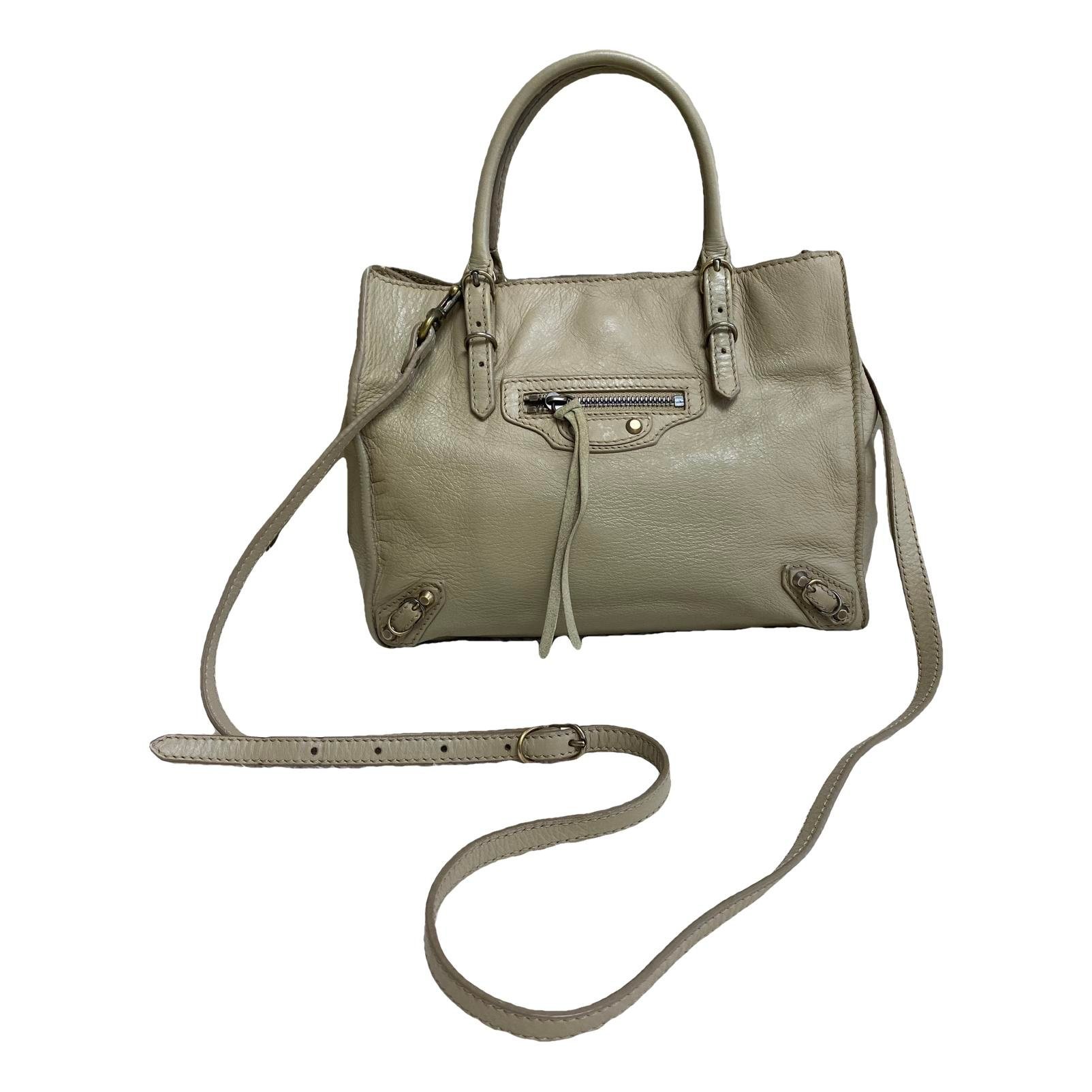 Papier leather handbag