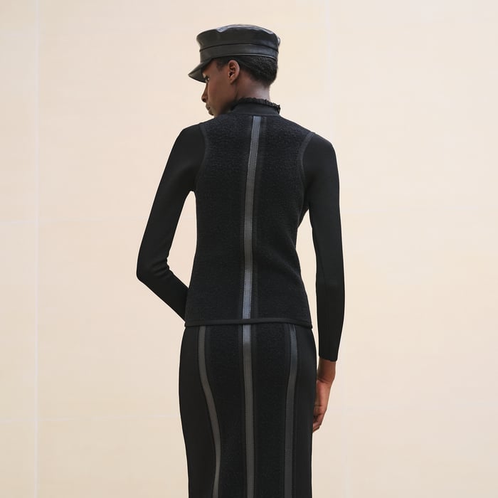 Noir Cashmere Long-sleeve Sweater