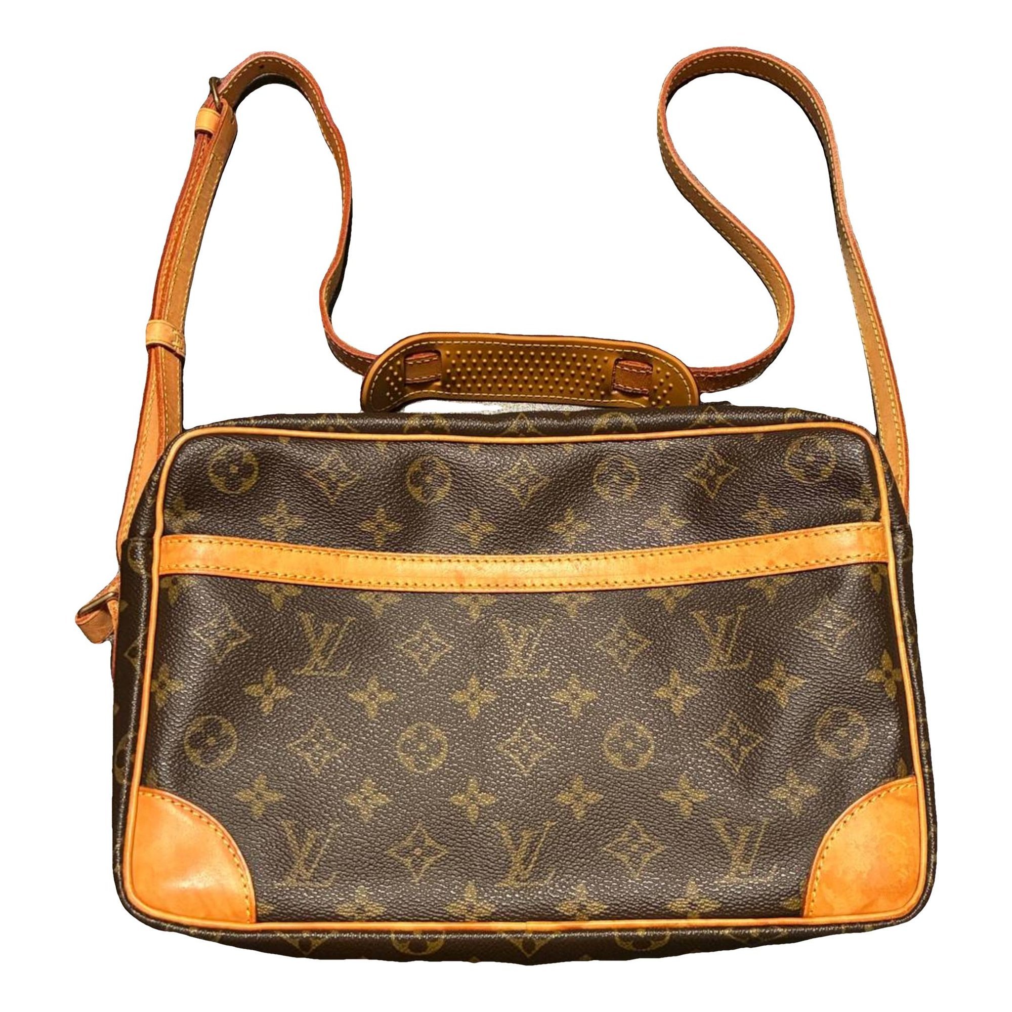Trocadéro leather clutch bag