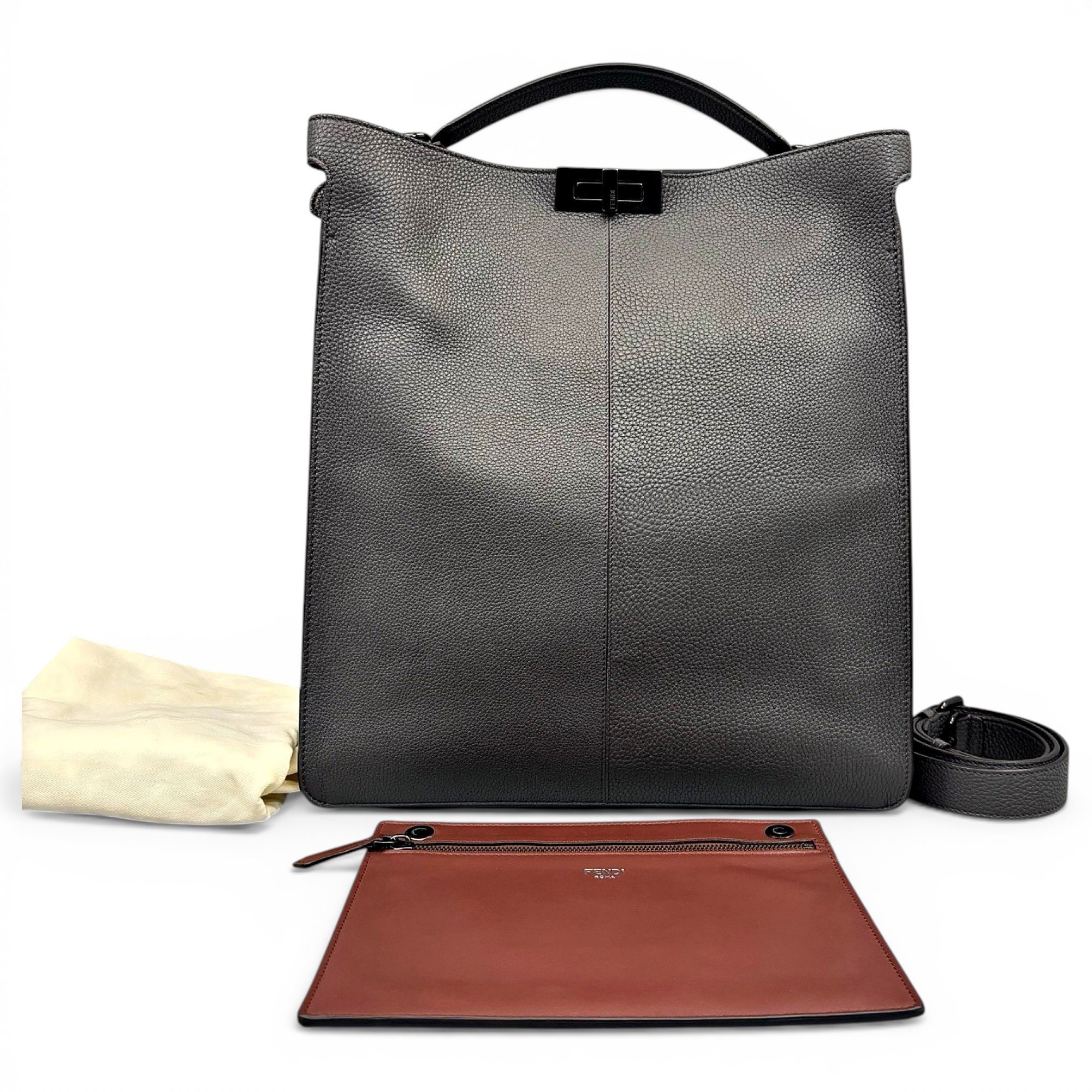 Peekaboo X-Lite leather tote