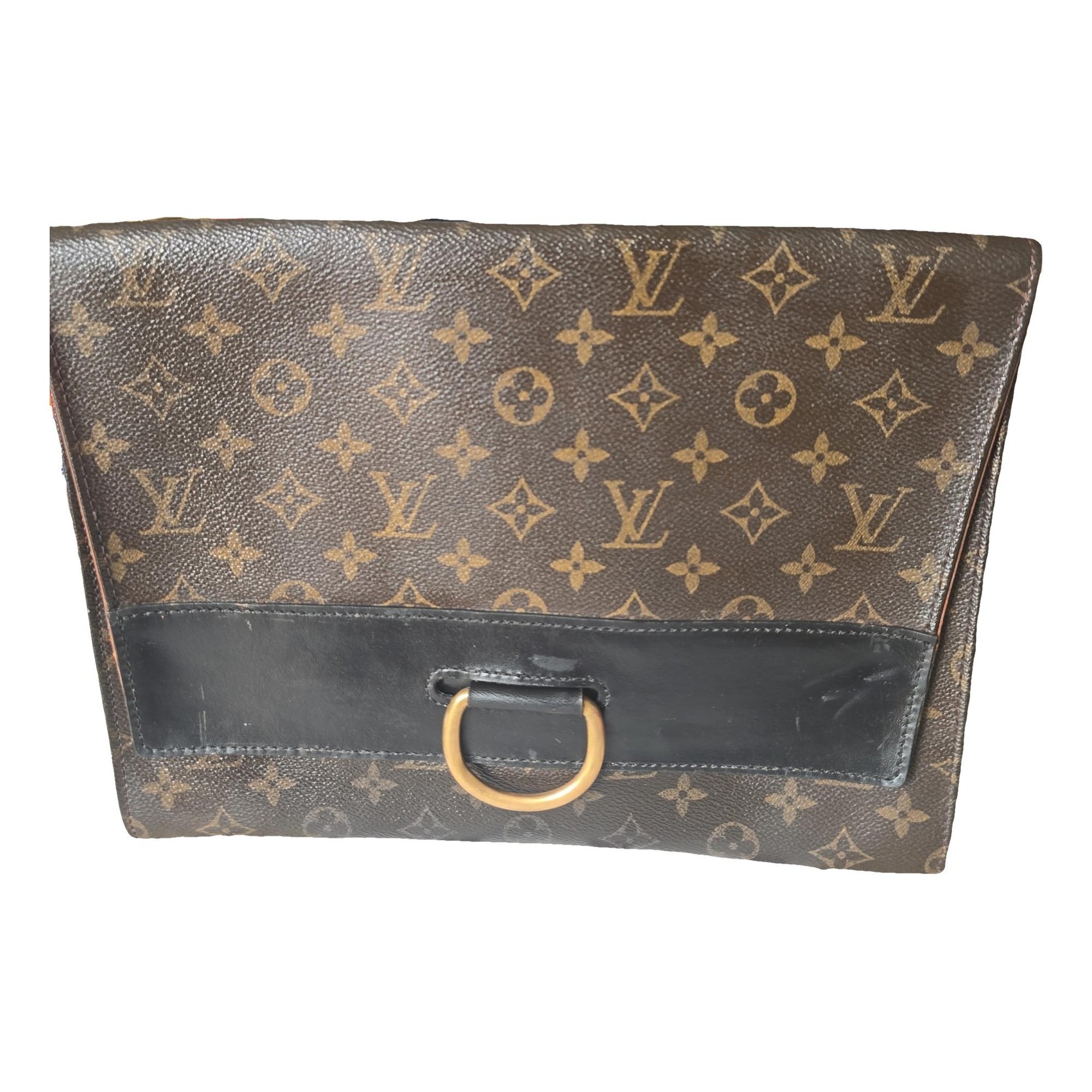 Leather clutch bag
