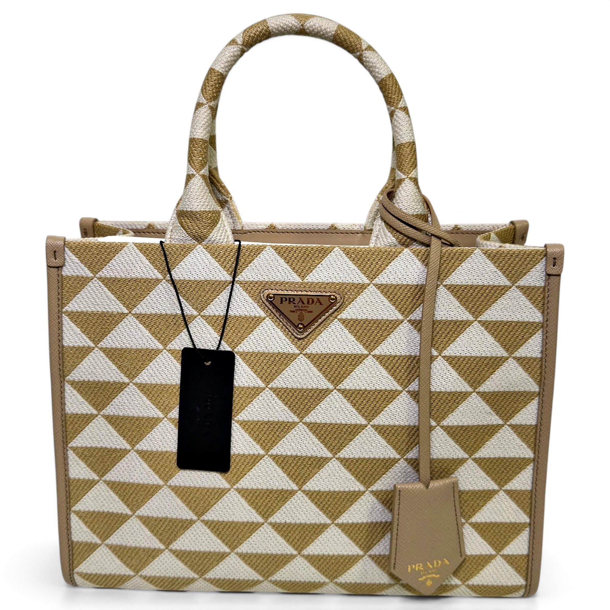 Triangle cloth tote